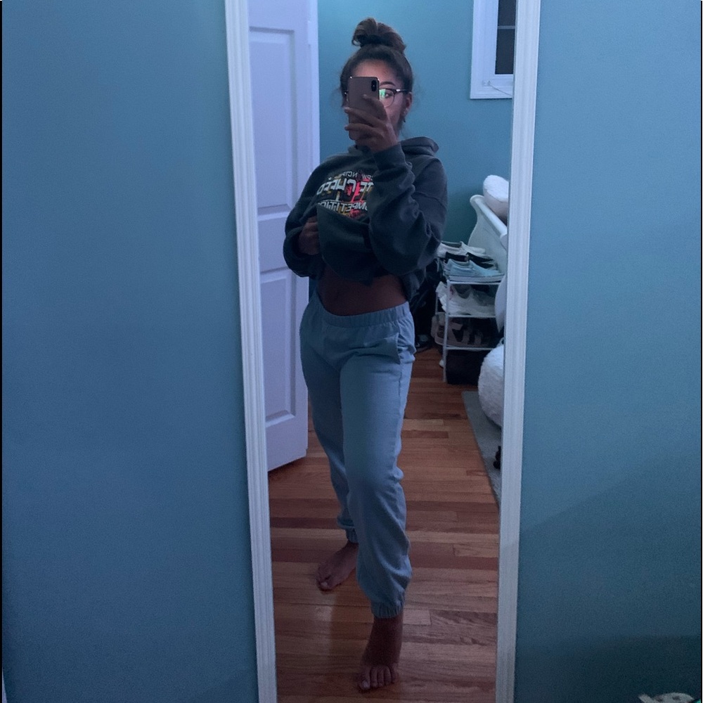 BRANDY MELVILLE Rosa Sweatpants